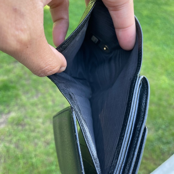 Chanel compact wallet - Picture 7 of 9